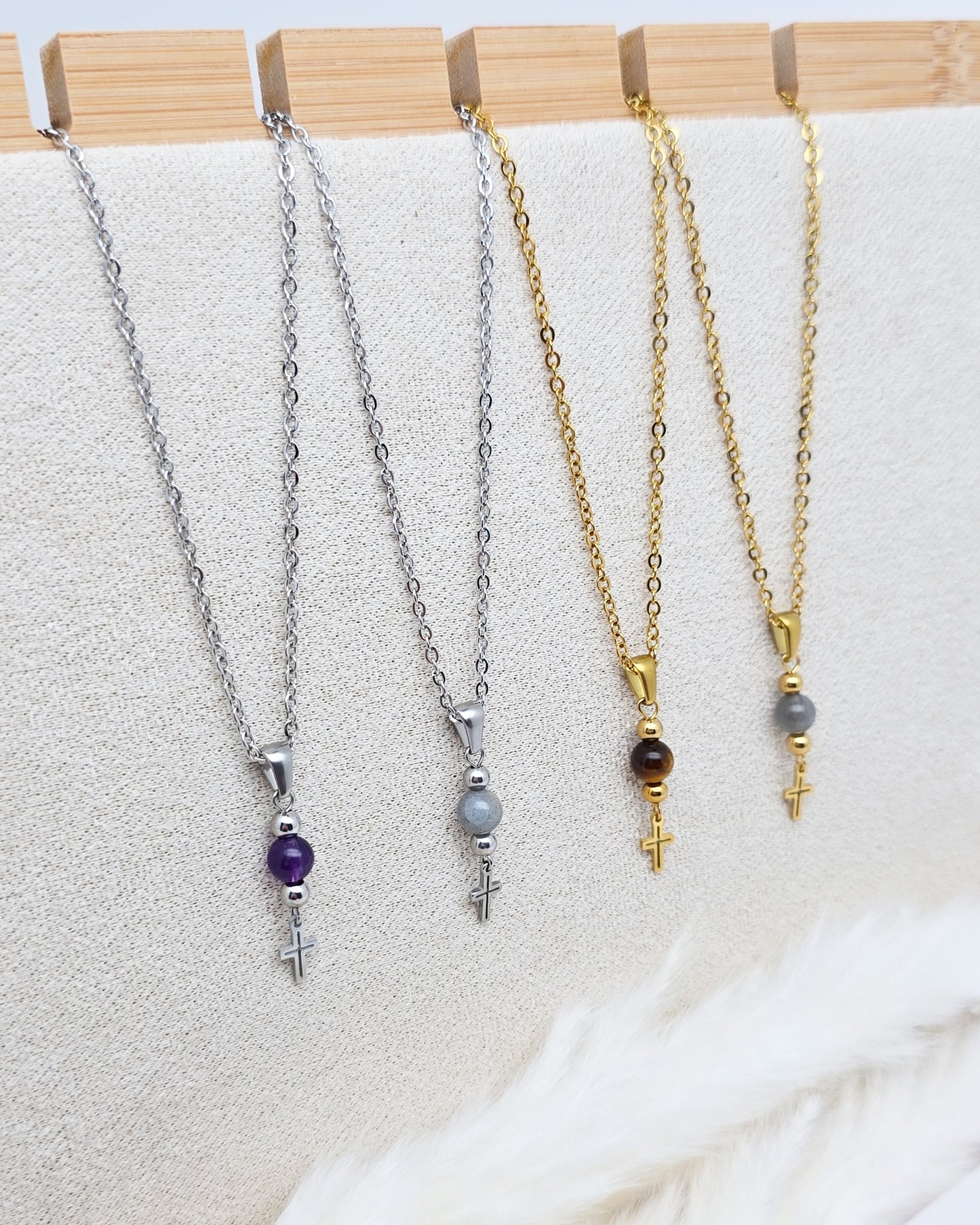 Collier SÉRIEL ~ 3 pierres disponibles 🌷 doré/argenté